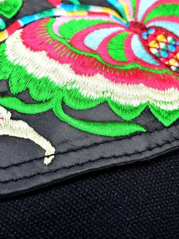 Ethnic Style Simple Embroidery Zipper Shoulder Bag
